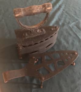 Vintage Iron with stand