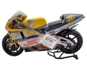 Guiloy Rossie 1/6th Scale Race Bike - 003800630068