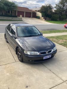 2000 Holden Vectra CD Automatic Hatchback