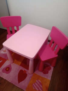Childs table and chairs