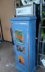 Wanted: Cassette cabinet - petrol tank style
