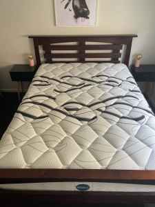 Fantastic Furniture Queen bed frame with Sleepmaker Muracoil mattress