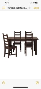 4 seater Used dining table