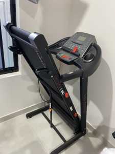LSG Chaser 2 treadmill