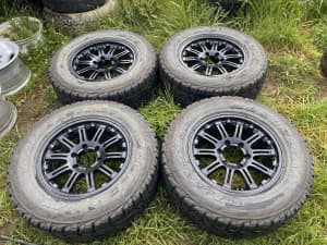 4x SSW alloy wheels & tyres 17x8”