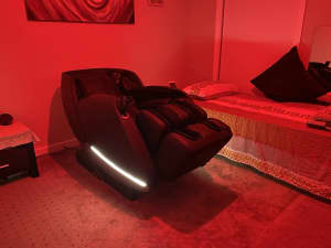 AUSTRALIAN Masseuse Massage Chair AFFORDABLE
