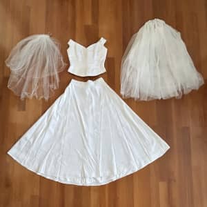 Wedding Dress Set ~Size 10-12