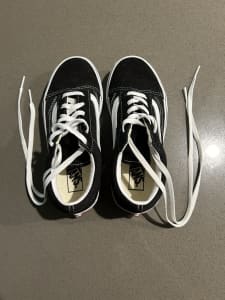 Vans Shoes - Kids Size US 1