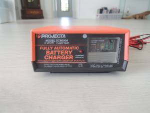 Battery Charger 12 volts Fully Automatic