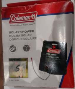 CAMPING/PICNIC SOLAR SHOWER & A FOLD UP TABLE, & 10L CARRIER BOTTLE.