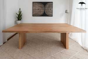 Atlas Dining Table BRAND NEW 5 sizes