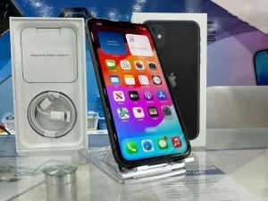 iPhone 11 128Gb Grey Black Purple Unlocked Warranty Free Shipping