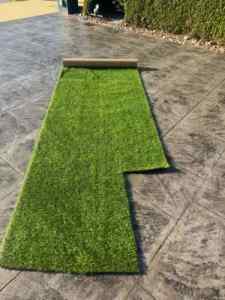 Artificial grass offcut