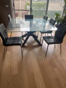Wanted: Dining table set