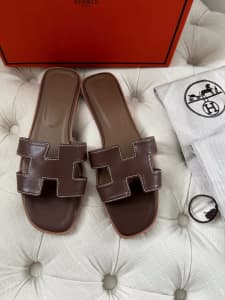 Hermès Sandals Size 9 for sale 