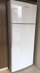 Can deliver, Fisher&Paykel 380L Fridge&freezer