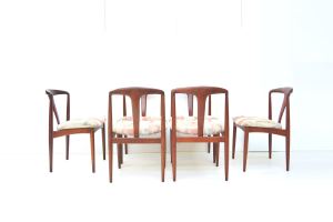 6 Vintage DANISH Dining Chairs. Johannes Andersen. Juliane. Parker era