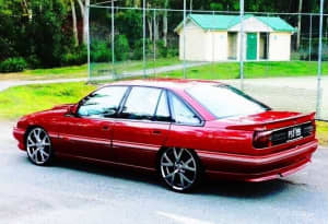 Wanted: Wanting to buy Holden vp/vn