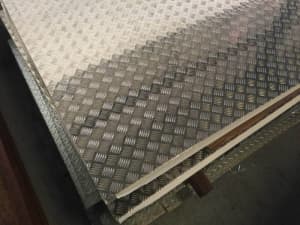 Aluminium Checker Plate Sheet 5 bar 1.6mm, 2mm, 3mm