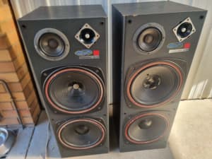 Audioline AL1000 170 WRMS 4-Way Floor Standing Speakers