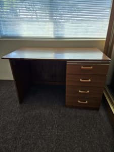 Wooden desk with 4 drawers