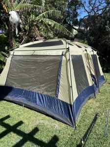 Oztrail Lodge 9 family combo dome tent