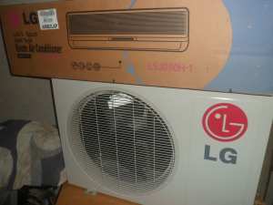 Airconditioner Split System small Room LG New in Carton