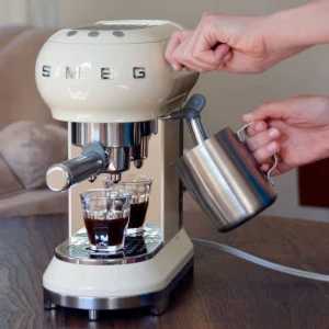 Smeg 50s Retro Style Aesthetic Espresso Coffee Machine