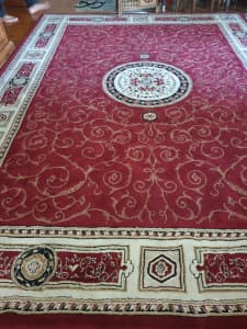 Large house carpet 