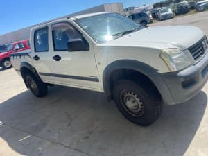 WRECKING 2004 Holden Rodeo