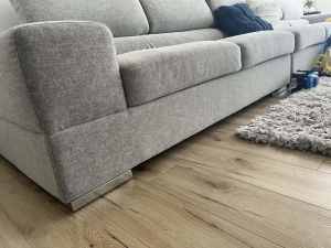 6 seater grey l shape couch