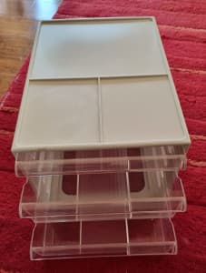 Plastic storage drawers - good condition 