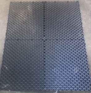 Heavy Duty like new PVC Black connect tiles covers 16sqm-$130.00