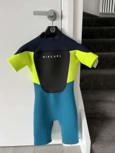 Boys Ripcurl Wetsuit - brand new Size 16