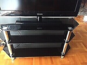 Glass TV unit in very good condition