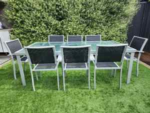 Outdoor table and chairs - 9 piece setting