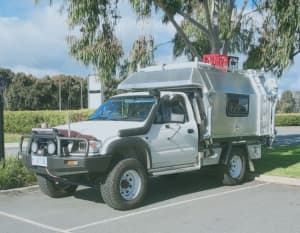 Toyota Hilux Single Cab with slide-on Camper