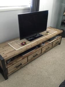 Industrial style TV Unit