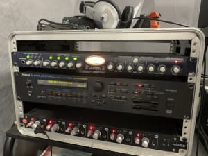 Roland JV 1080 Studio Amazing Sounds