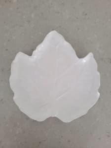 White Leaf Shape Platter