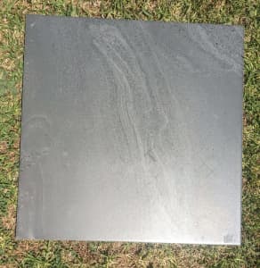 Ceramic charcoal floor tiles 
