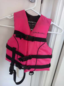 PFD for small child Pink - 2 available