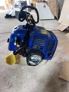 VICTA Full Crank professional whipper snippet line trimmer