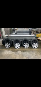 Toyota Hiace Tyres, Wheels abd hubcaps