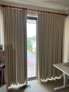 FREE bedroom curtains with wooden hooks and beam