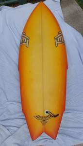 Single fin Jet surfboard 