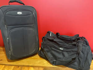Travel set suitcases $20