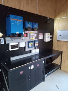 OFF GRID SOLAR INSTALLATIONS AND KITS, BATTERIES UPGRADES AND MORE
