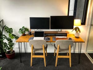 Solid timber, long minimalist desk (180cm)