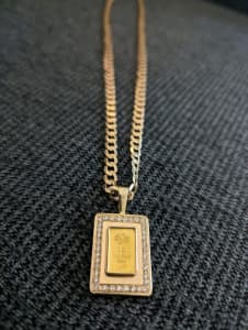 Diamond pendant with Gold ingot & 9ct Gold chain